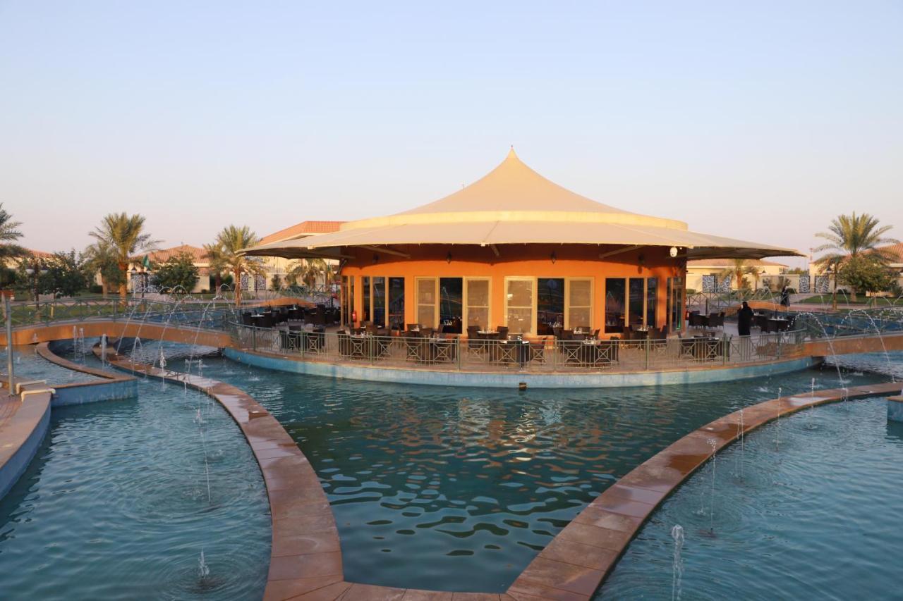 Swiss International Hotel Villas Unaizah - Al Qassim Buitenkant foto