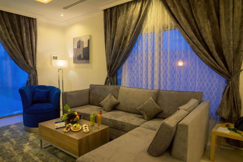 Swiss International Hotel Villas Unaizah - Al Qassim Buitenkant foto